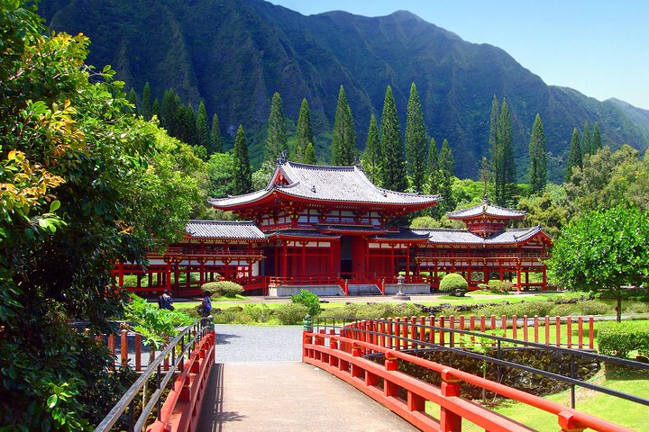 Private Hang Loose at North Shore, Oahu Tour - Photo 1 of 8